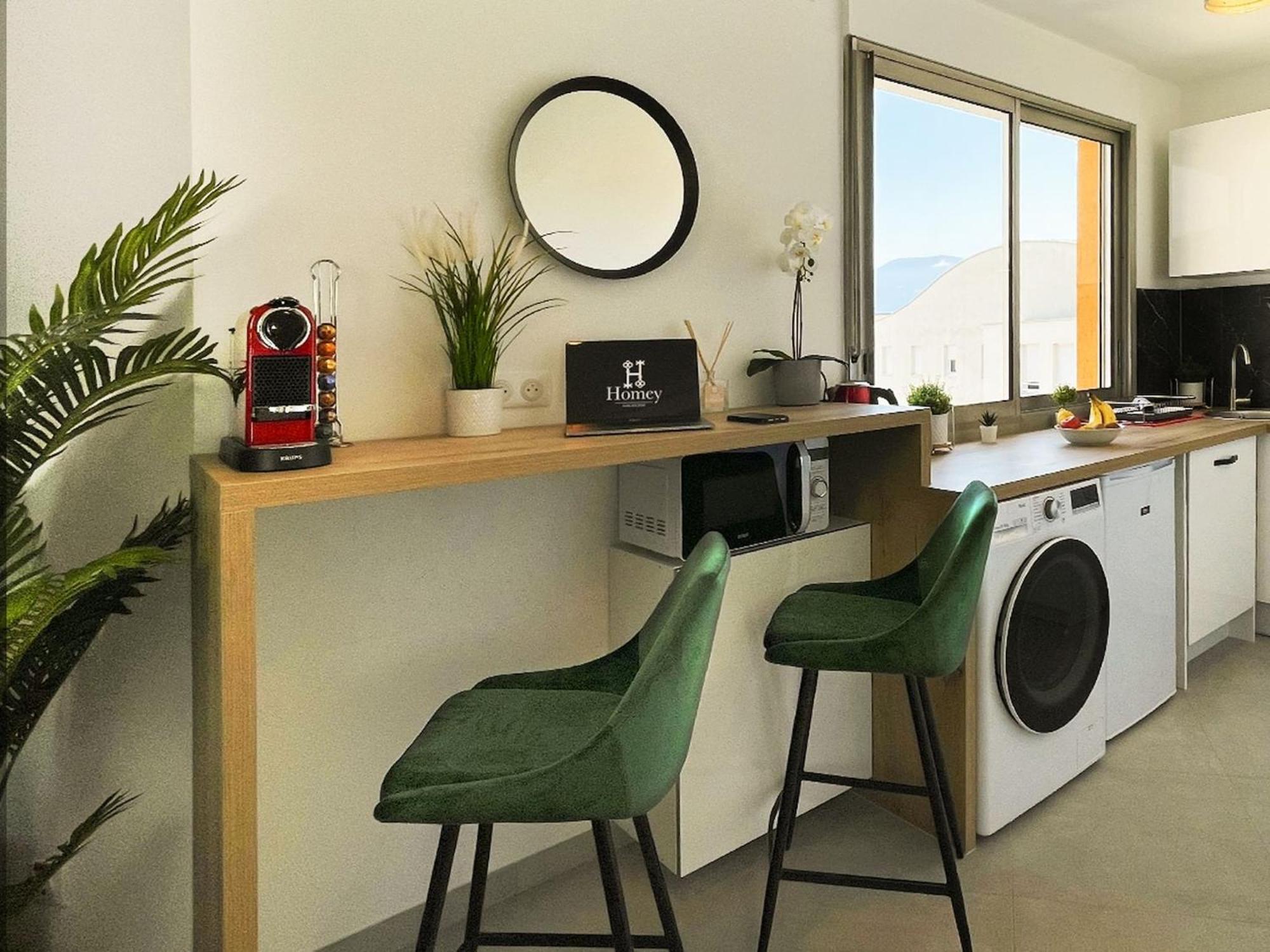 Homey Superchill - Appartement Moderne Et Tout Equipe - Netflix Et Wifi Inclus - Situe En Hyper-Centre - Proche Geneve アンヌマス エクステリア 写真